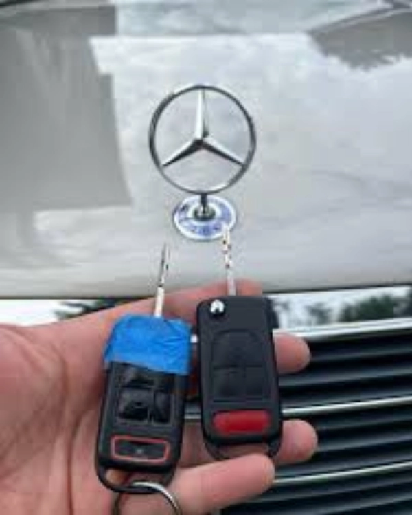 ساخت سوئیچ و ریموت بنز